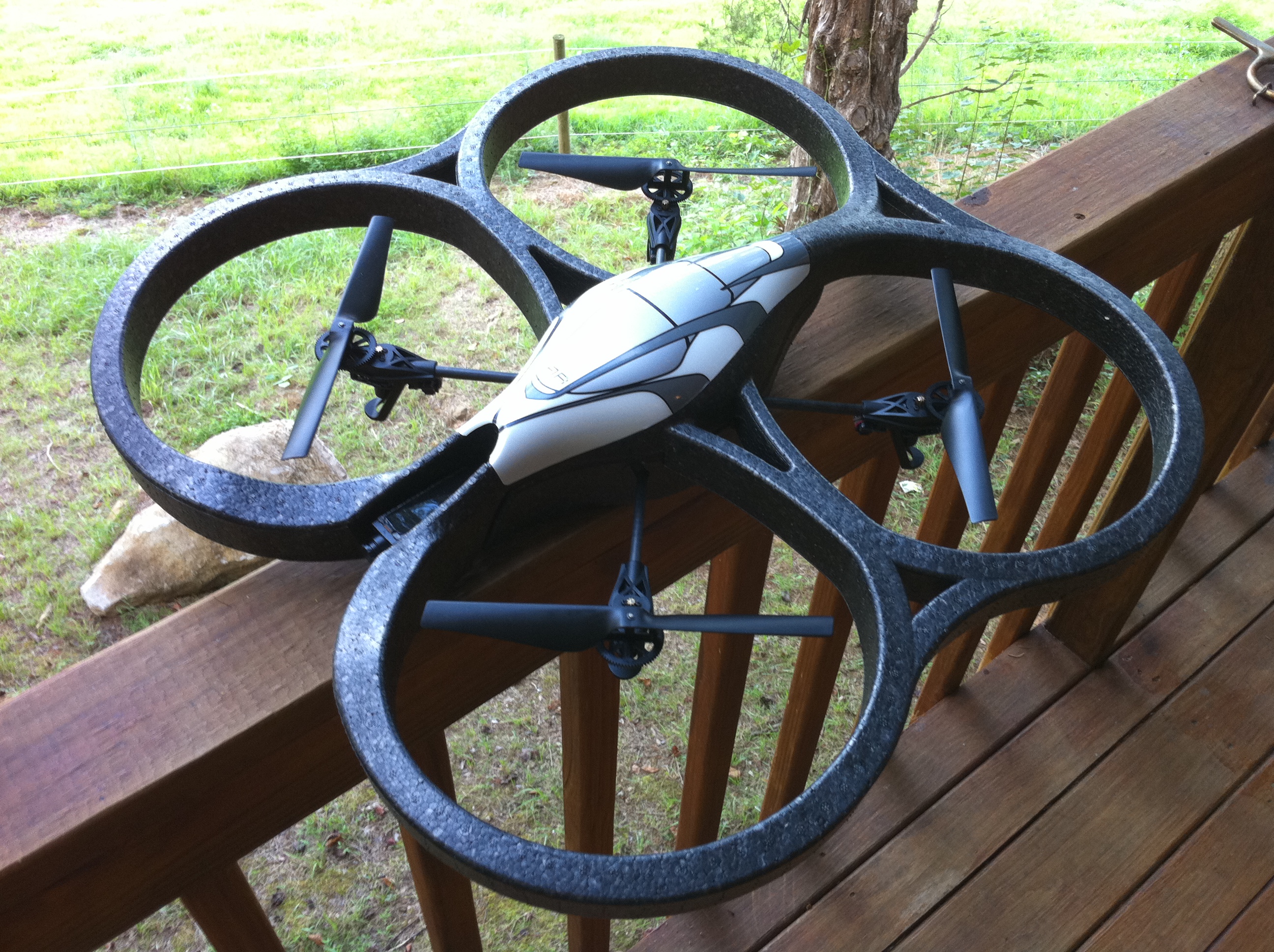 Papa avontuur gezantschap Parrot AR.Drone Review – The Coolest RC Toy I've Played With – TouchArcade