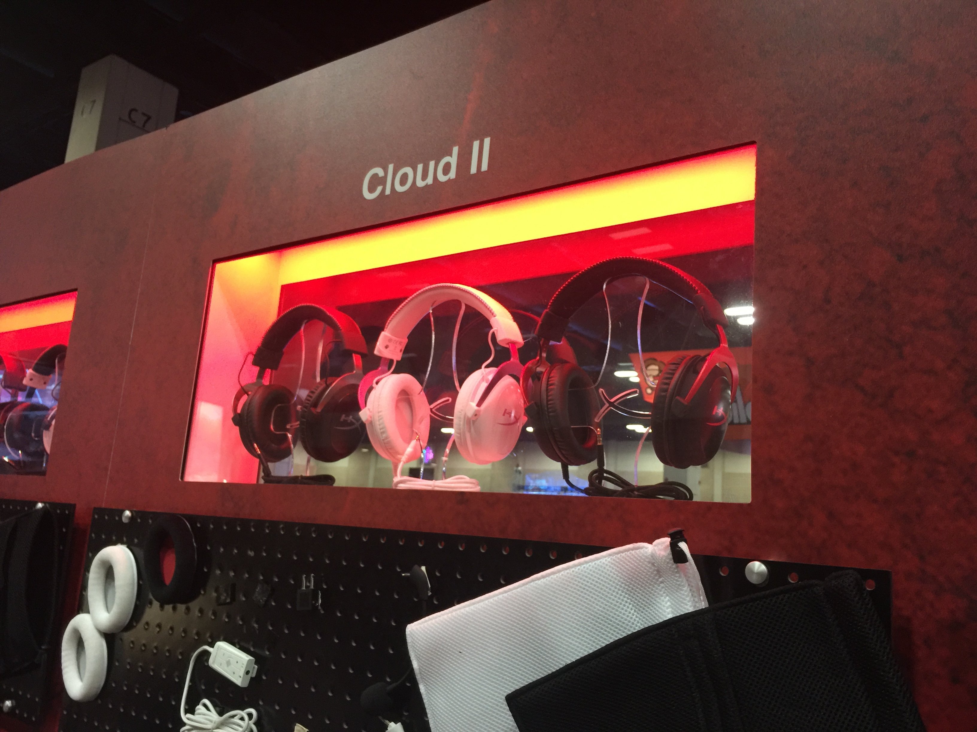 PAX South 2016 HyperX Reveals Cloud Revolver Gaming Headset