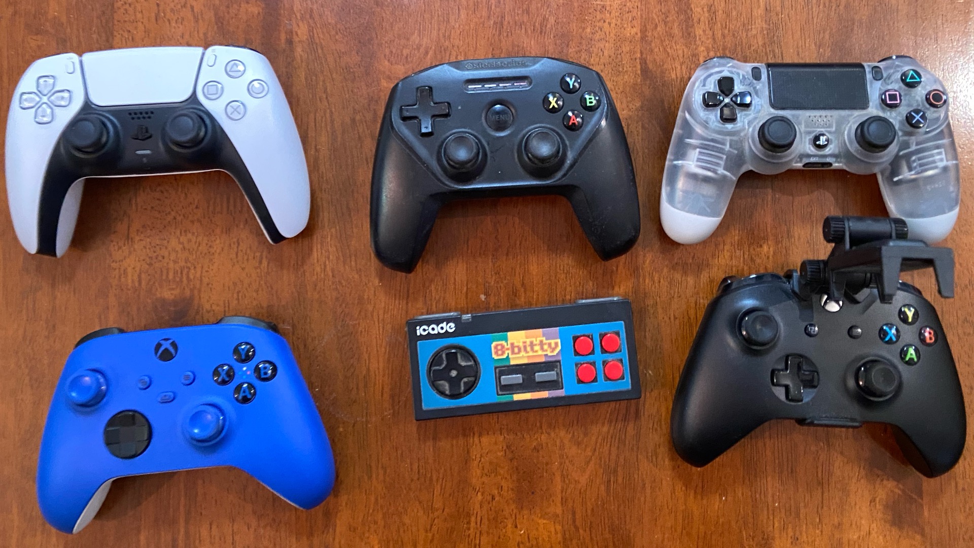 photo of iOS Controller Buyer’s Guide 2021: PS5, Xbox Series X, PS4, MFi, and More image